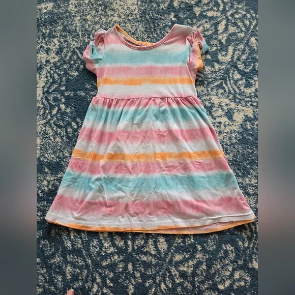 Girl Size 6 Colorful Striped Dress - Picture 1 of 2